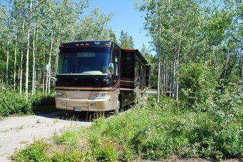 Hot Springs Campground & Hostel Upper Laberge Eksteriør billede